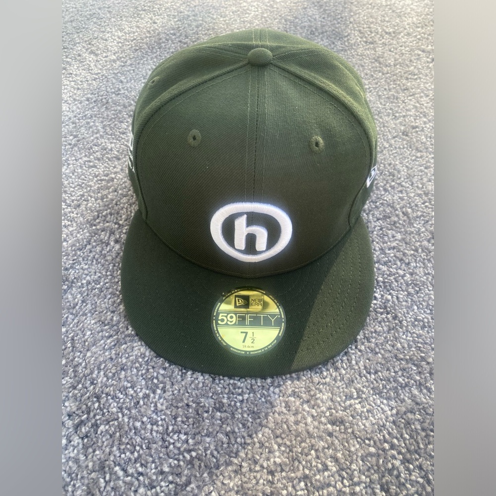 Green HIDDEN Past, Present, Future Manhattan, New York Hat Size 7 And 1/2